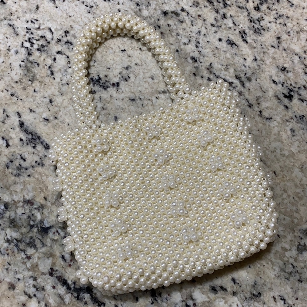 Beaded mini handbag - white pearl